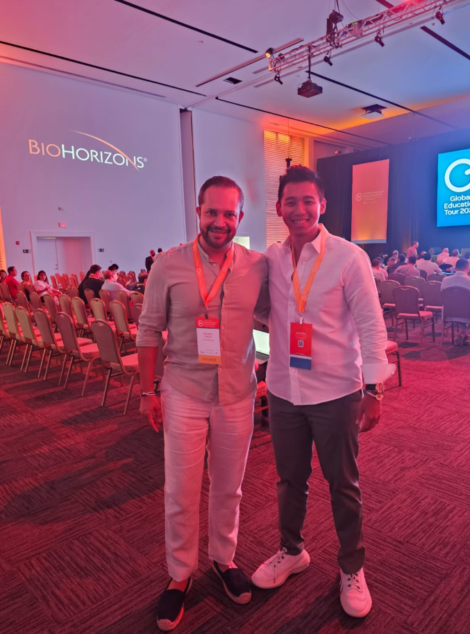 Capacitación Internacional Dr. Ariel Yu Zeng